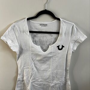 True Religion White Scoop Neck Short Sleeve Logo Tee